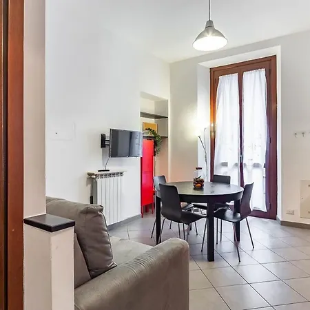 Navigli Near Metro & Wifi * ميلان
